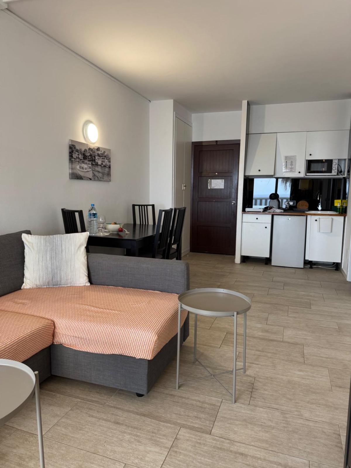 Aparthotel Orange Colom - Seaside